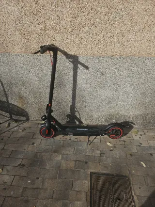 Patinete Eléctrico Scooter tengo 2 por 120.