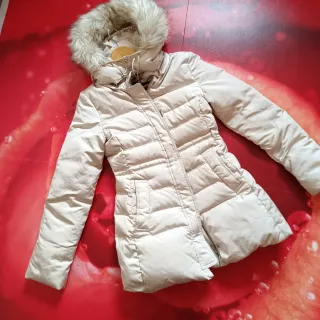 Plumifero Zara Beige con Capucha