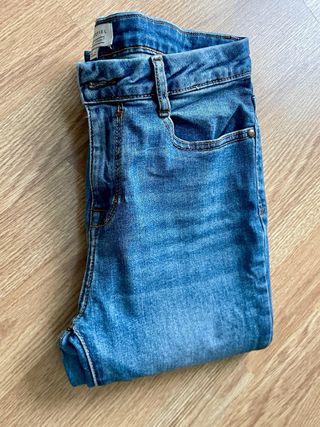 Pantalón vaquero Cortefiel mujer