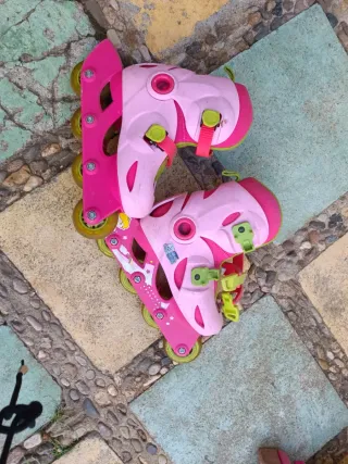 Patines en línea infantiles/juveniles rosas
