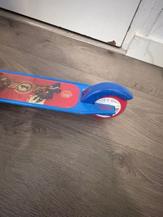 Patinete infantil Oxelo azul y rojo