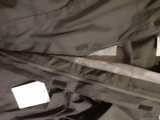 impermeable niño. Columbia. talla XS. con etiqueta