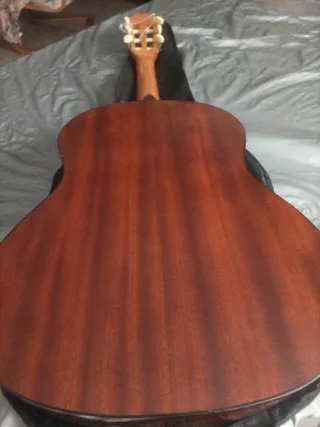 Guitarra Admira Alba 3/4 con funda