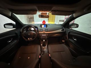 Renault Megane sport tourer