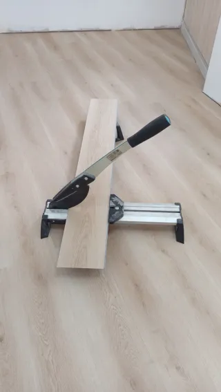 Guillotina Wolfcraft para suelo