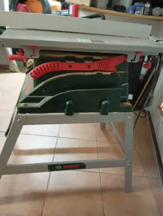 Sierra de mesa Bosch