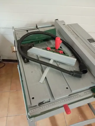 Sierra de mesa Bosch