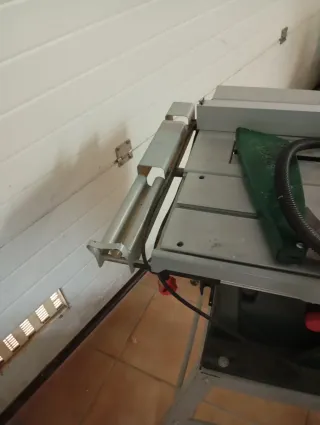 Sierra de mesa Bosch