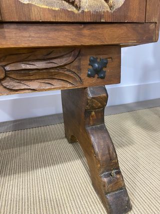 Mueble rústico vintage madera tallada