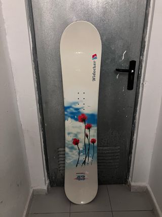 Tabla Snowboard Nidecker más botas Head