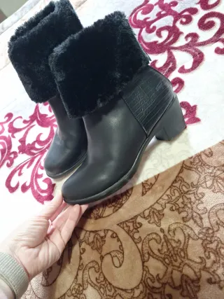 Botines negros mujer con pelo