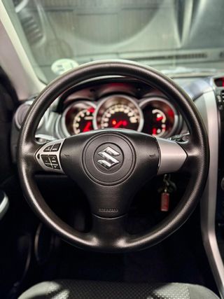 SUZUKI Grand Vitara 1.9 DDiS Jlx-4x4 129Cv