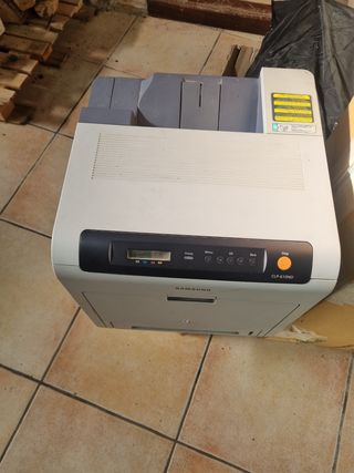 Stampante laser Samsung CLP-610ND