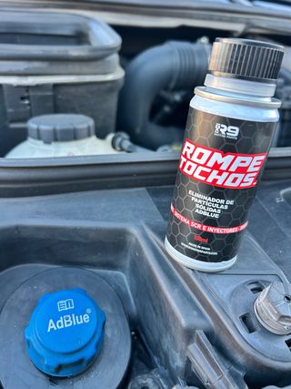 R9 Motor Parts Rompe Tochos AdBlue 100ml