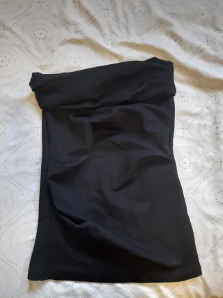 Top Zara Negro sin Tirantes