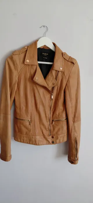 Chaqueta cuero marrón Stradivarius Talla XS