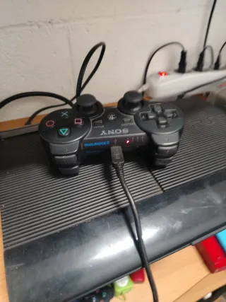 PlayStation 3 PS3 500GB + 4 Giochi