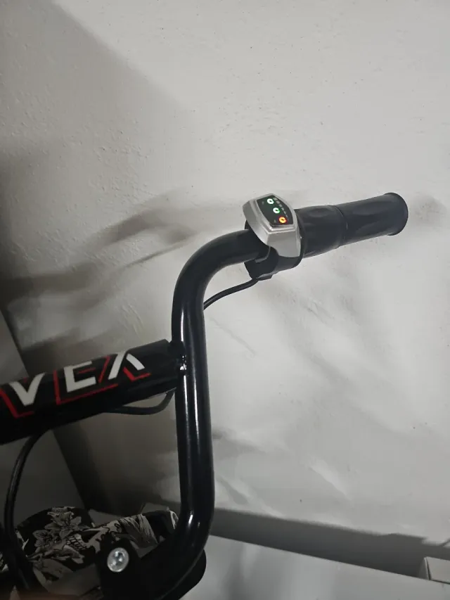 Moto Eléctrica Infantil OVEX