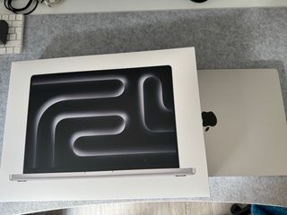 MacBook Pro 16” M3 Pro 1TB SSD 36GB RAM