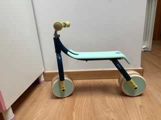 Correpasillos evolutivo. Patinete Bici BTWIN.