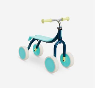 Correpasillos evolutivo. Patinete Bici BTWIN.