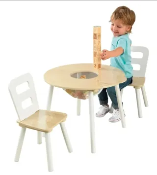 Mesa infantil Kidkraft con 2 sillas
