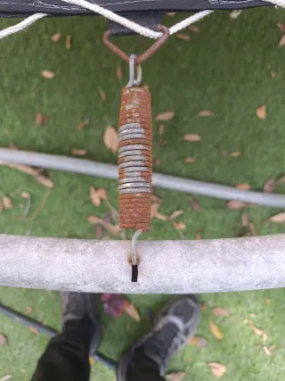 Cama elástica con red de seguridad