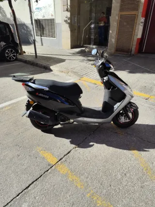 Sumco Sjoy 125 Scooter