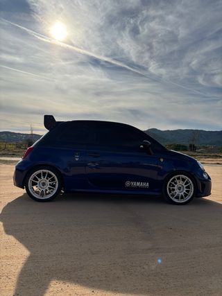 Abarth 595 2021