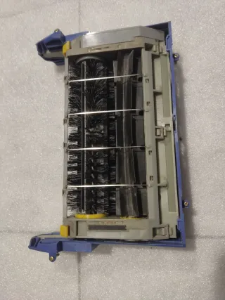 Caja Cepillos Robot Roomba