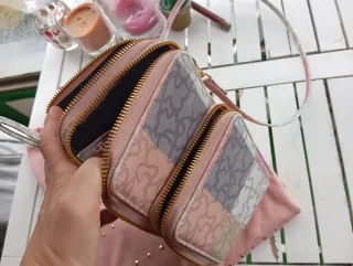 Impecable conjunto Bolso y Jersey