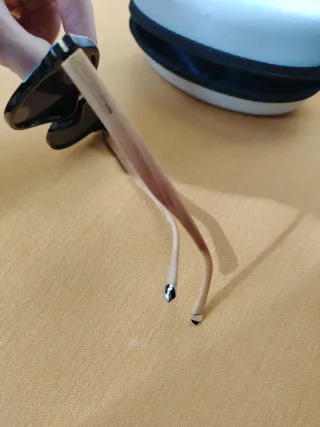 Gafas de sol negras y marrones