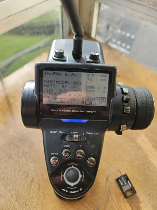 Emisora Futaba 4PK Super R