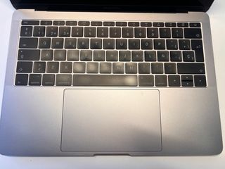 MacBook Pro Plata/Gris NO FUNCIONA