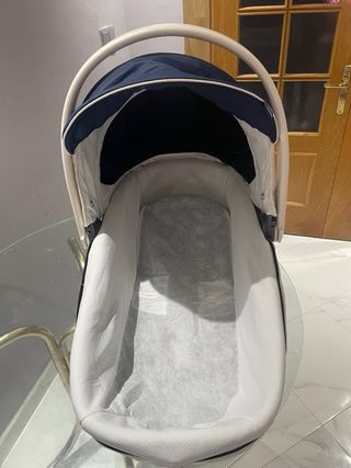 Carro de bebé con capazo