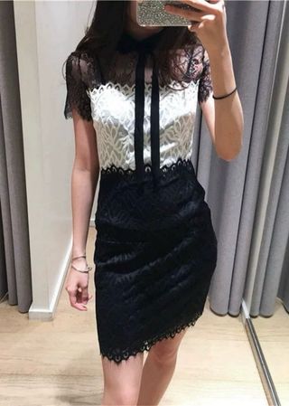 Vestido Sandro encaje negro y blanco