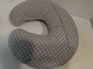 Cojín de lactancia Niimo gris lunares.