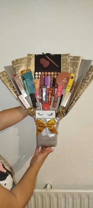 Ramo de Maquillaje Regalo