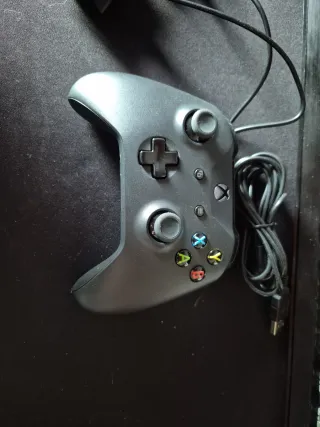 Controller Xbox One + Batterie Ricaricabili