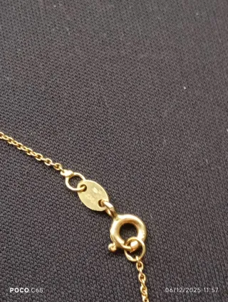 Cadena de oro 18k con colgante de oso y brillante
