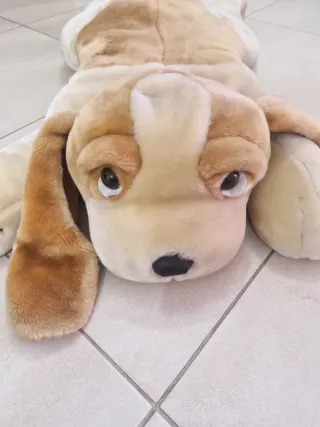 Peluche cane sdraiato grande