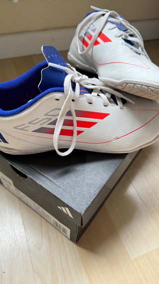 Zapatillas Adidas F50 Club Talla 38
