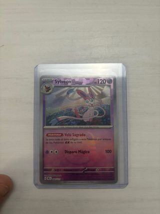 Sylveon Master Ball Prismatic Evolutions
