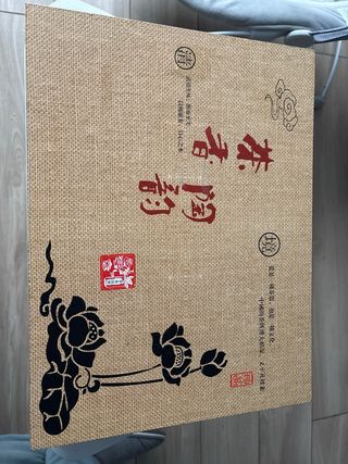 Vajilla asiática de porcelana