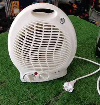 Termoventilatore elettrico bianco