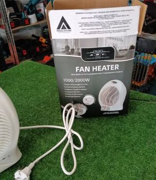 Termoventilatore elettrico bianco