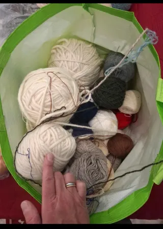 Gomitoli e matasse lana misti