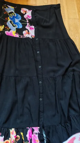 Falda larga estampada L