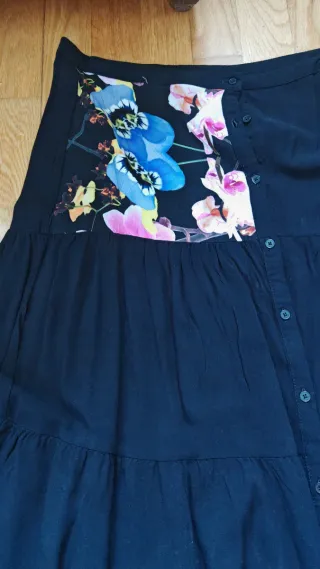 Falda larga estampada L