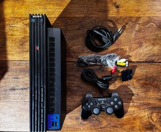 Consola PS2 Fat Negra + Mando y Cables
